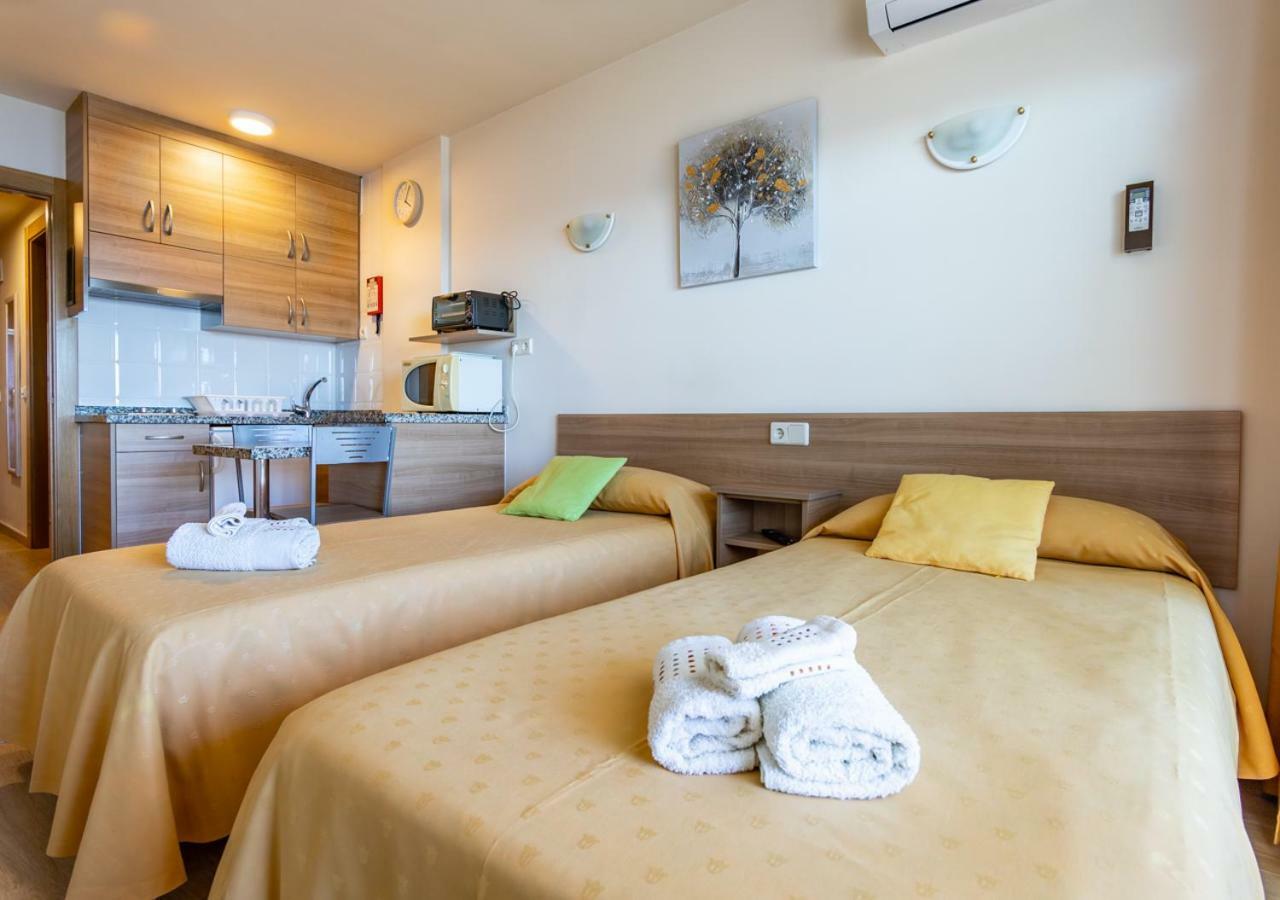 Stellamar - Paseo Maritimo Фуэнхирола Экстерьер фото
