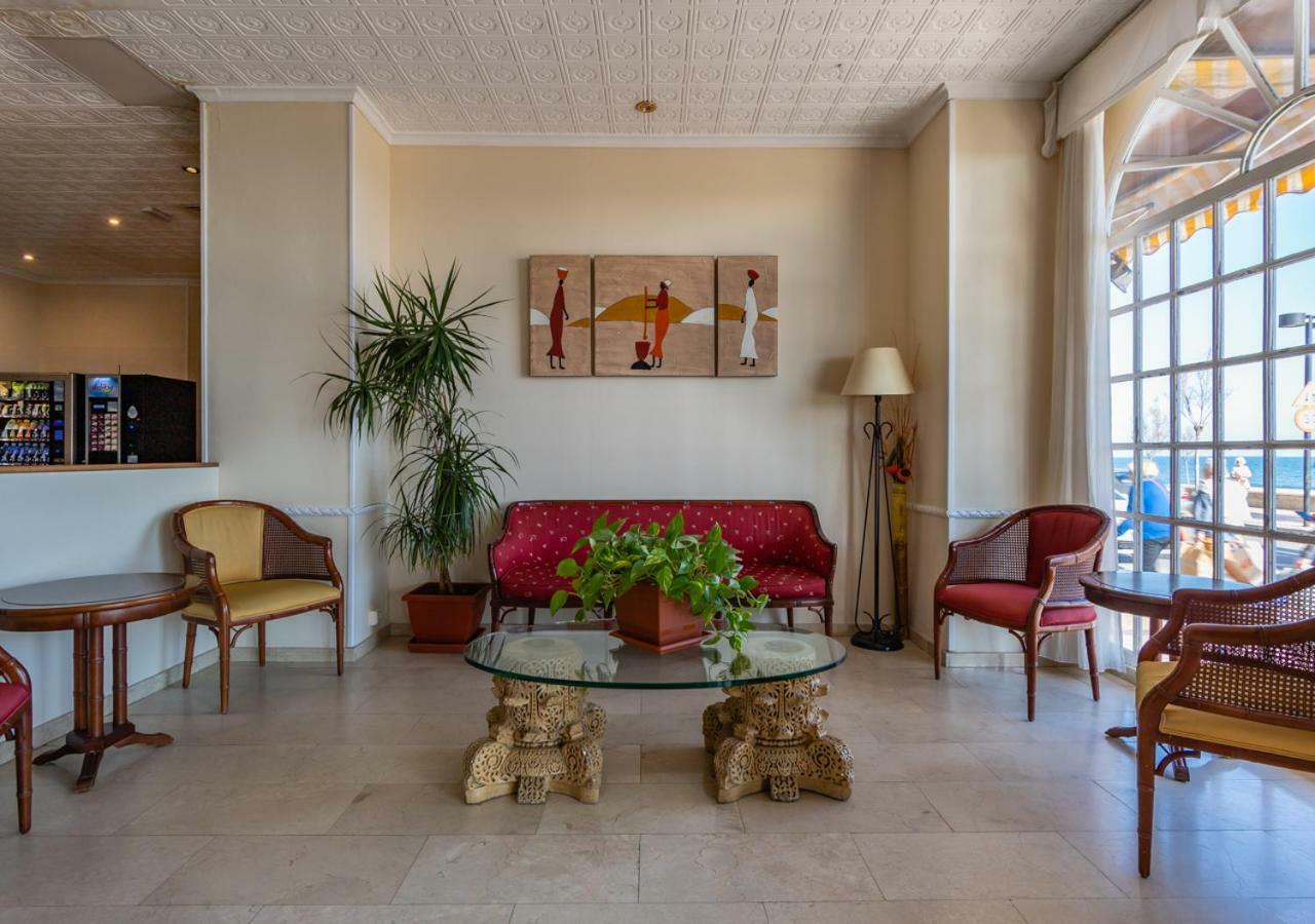 Stellamar - Paseo Maritimo Фуэнхирола Экстерьер фото